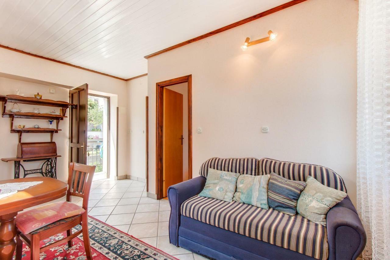 Apartment Danilo مالي لوشينغْ المظهر الخارجي الصورة