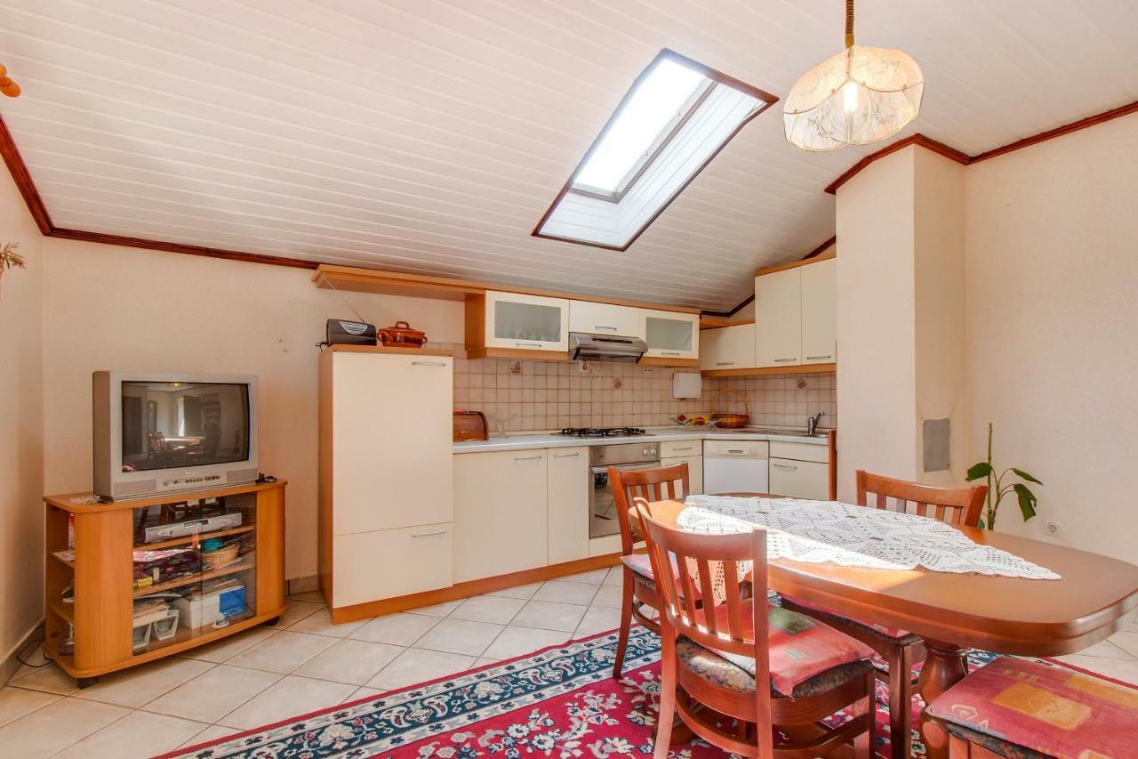 Apartment Danilo مالي لوشينغْ المظهر الخارجي الصورة